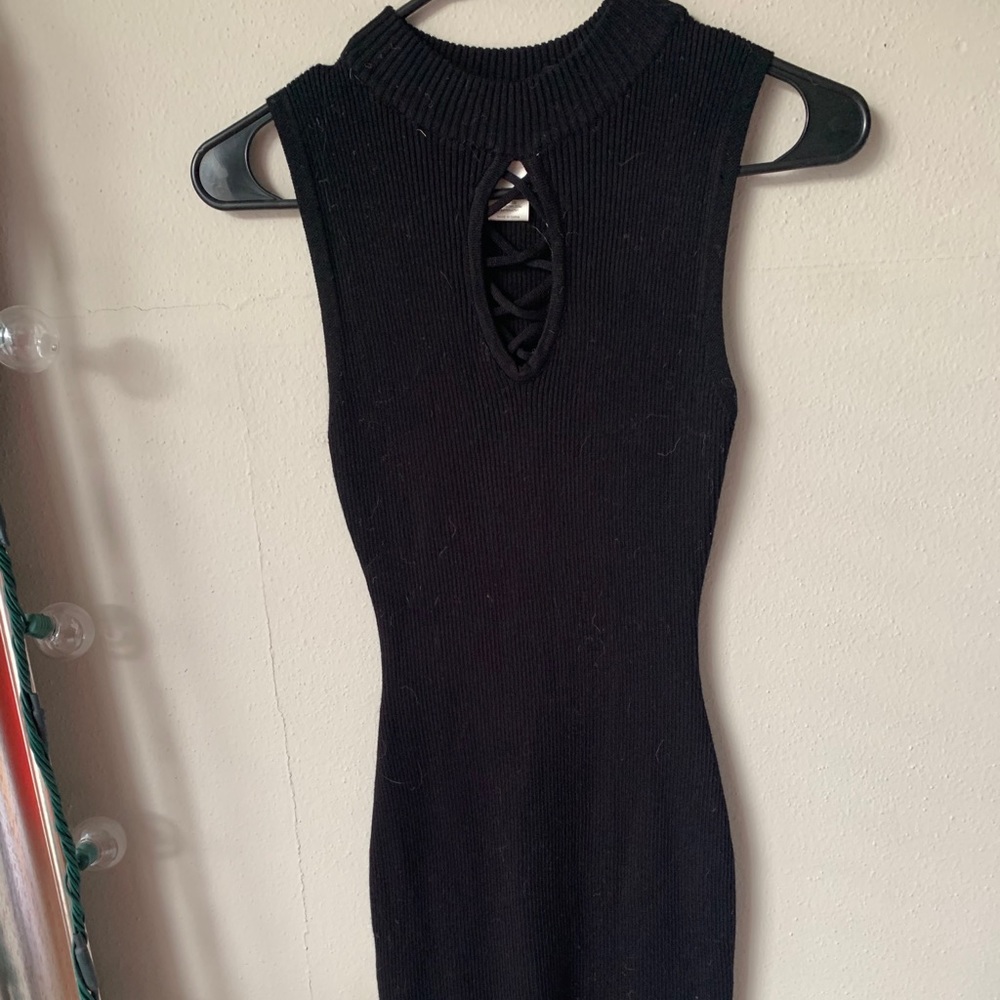 Black knit bodycon dress